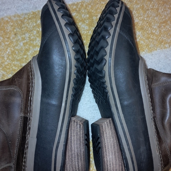 Sorel Women's Brown Leather Boots - Picture 10 of 12